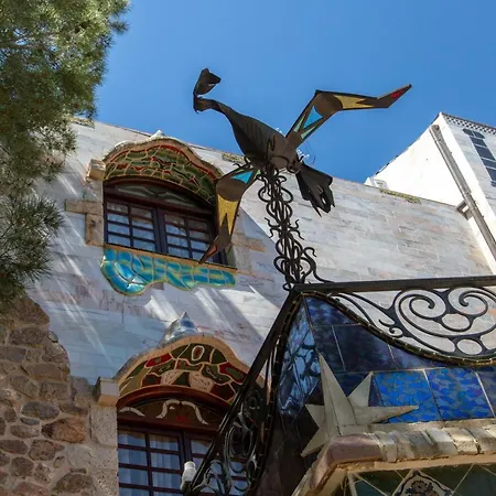 Gaudi Style