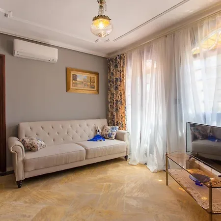 Aparthotel Gaudi Style Naquera
